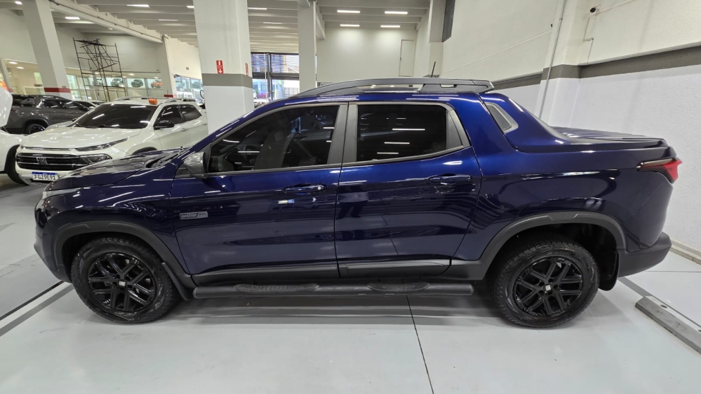 fiat toro 2.0 16v turbo diesel ultra 4wd at9 4p automatico 20225