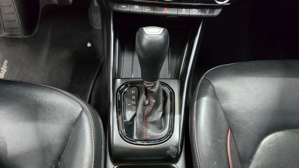 fiat toro 2.0 16v turbo diesel ultra 4wd at9 4p automatico 20228
