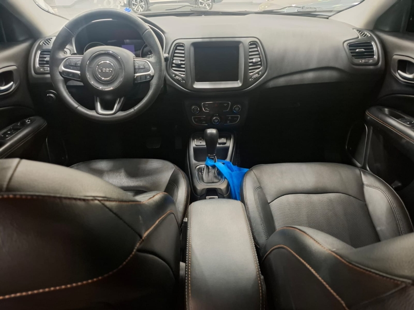 jeep compass 2.0 16v flex longitude automatico 4p 2017 jeep compass 2.0 16v flex longitude automatico 4p 2017