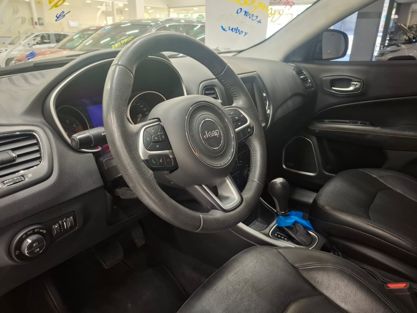 jeep compass 2.0 16v flex longitude automatico 4p 2017 jeep compass 2.0 16v flex longitude automatico 4p 2017