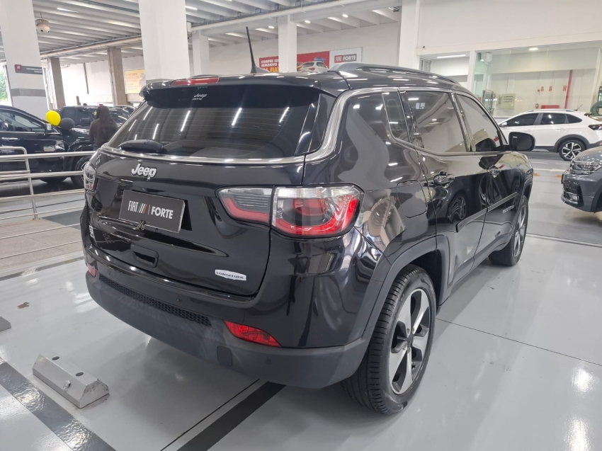 jeep compass 2.0 16v flex longitude automatico 4p 2017 jeep compass 2.0 16v flex longitude automatico 4p 2017
