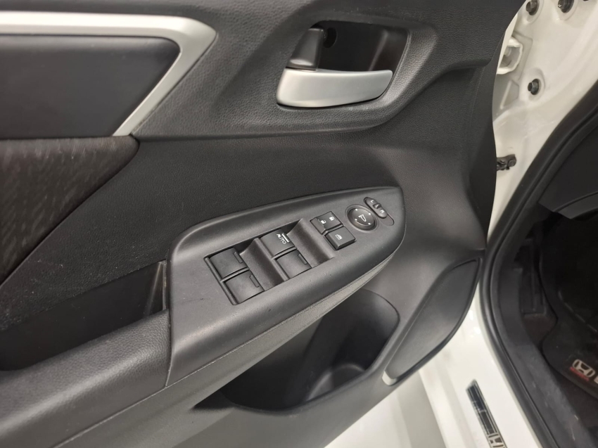 honda fit 1.5 lx 16v flex 4p automatico 2018 honda fit 1.5 lx 16v flex 4p automatico 2018