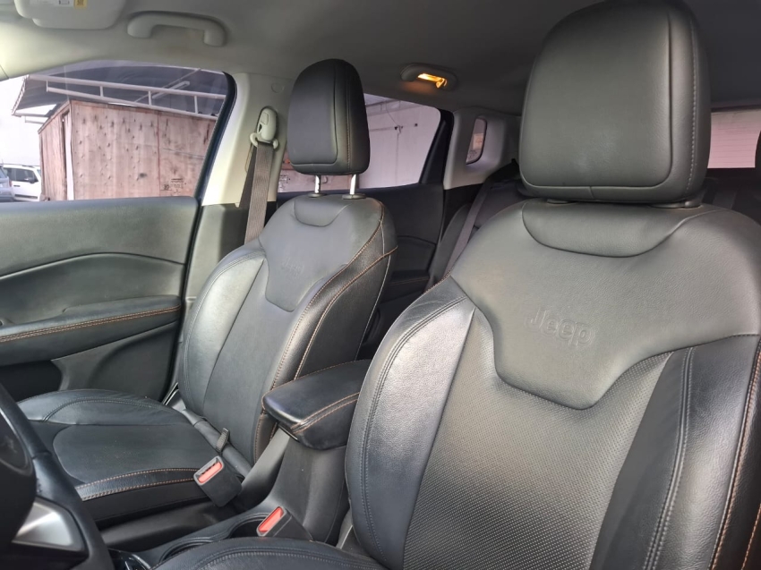jeep compass 2.0 16v flex limited automatico 4p 2020 jeep compass 2.0 16v flex limited automatico 4p 2020