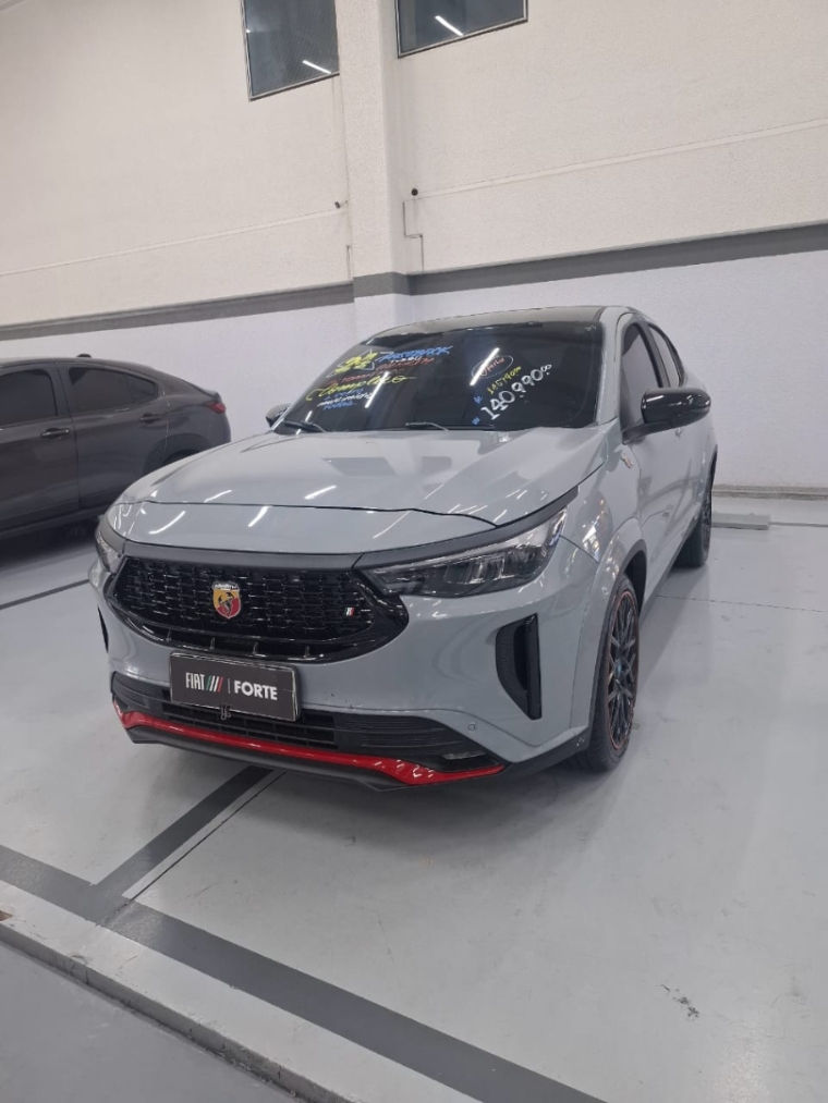 fiat fastback 1.3 turbo 270 flex abarth at6 4p automatico 2024