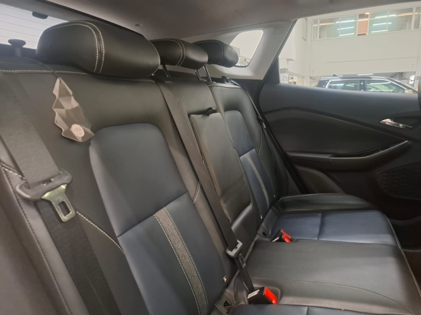 chevrolet tracker 1.2 turbo flex premier automatico 4p 2021 chevrolet tracker 1.2 turbo flex premier automatico 4p 2021