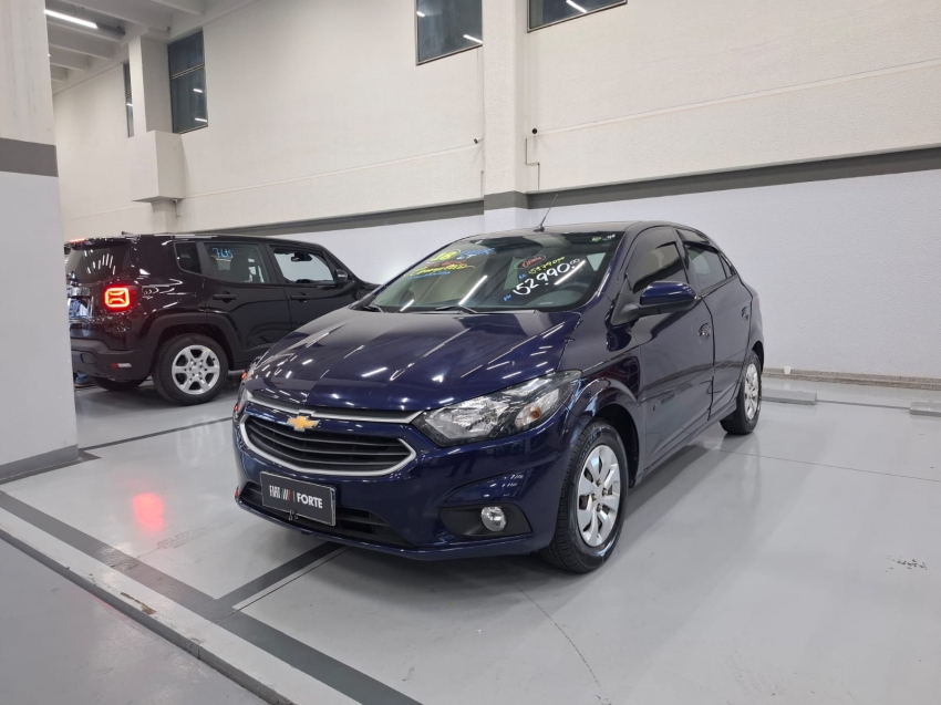 chevrolet onix 1.0 mpfi lt 8v flex 4p manual 2018 chevrolet onix 1.0 mpfi lt 8v flex 4p manual 2018