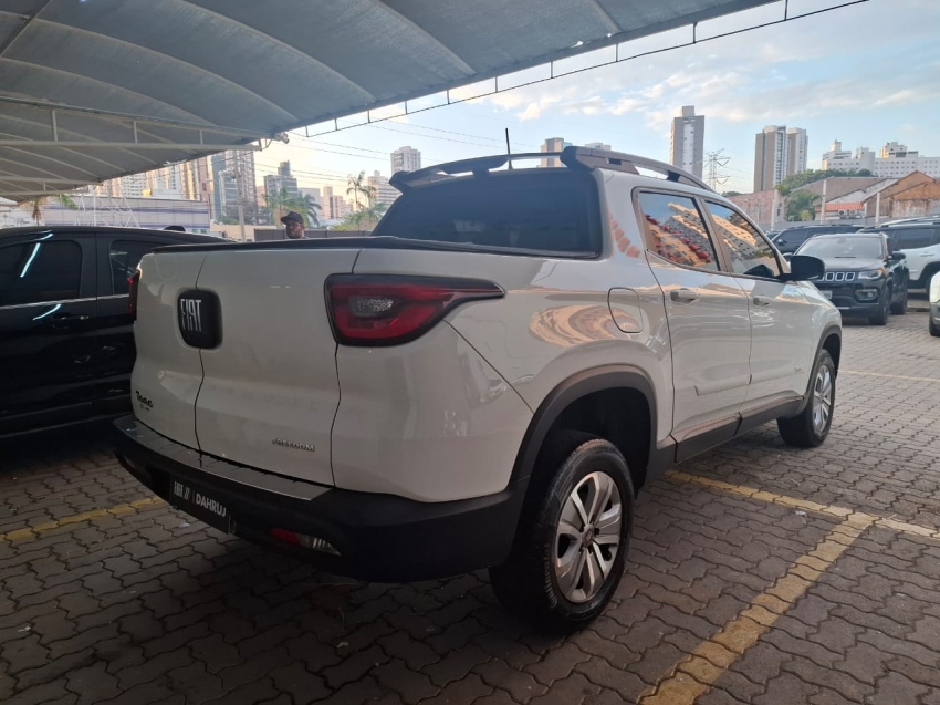 fiat toro 2.0 16v turbo diesel freedom 4wd at9 flex 4p automatico 2019 fiat toro 2.0 16v turbo diesel freedom 4wd at9 flex 4p automatico 2019