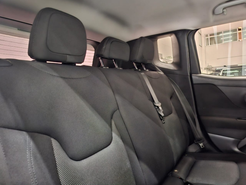 jeep renegade 1.8 16v flex longitude 4p automatico 2018 jeep renegade 1.8 16v flex longitude 4p automatico 2018