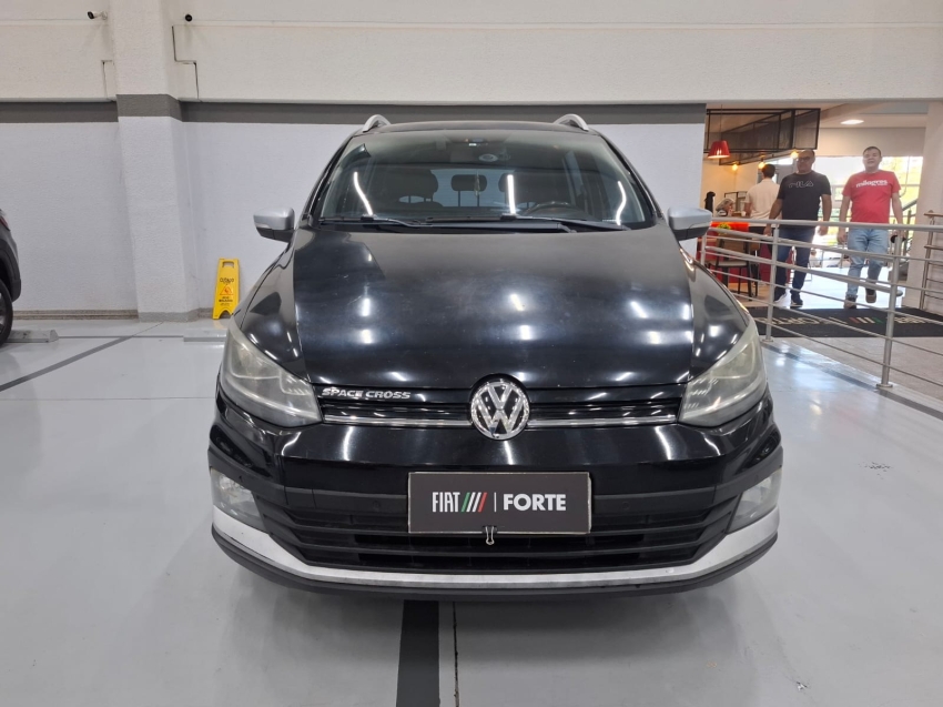 volkswagen space cross 1.6 mi 8v flex 4p automatizado automatico 2015 volkswagen space cross 1.6 mi 8v flex 4p automatizado automatico 2015