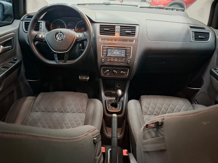volkswagen space cross 1.6 mi 8v flex 4p automatizado automatico 2015 volkswagen space cross 1.6 mi 8v flex 4p automatizado automatico 2015