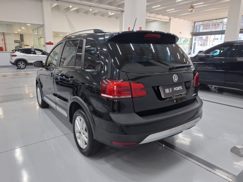 volkswagen space cross 1.6 mi 8v flex 4p automatizado automatico 2015 volkswagen space cross 1.6 mi 8v flex 4p automatizado automatico 2015