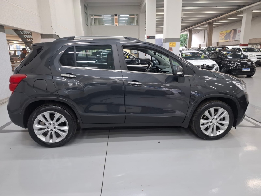 chevrolet tracker 1.4 16v turbo flex premier automatico 4p 2018 chevrolet tracker 1.4 16v turbo flex premier automatico 4p 2018