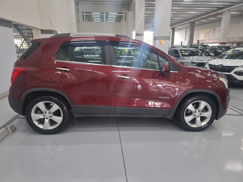 chevrolet tracker 1.8 mpfi ltz 4x2 16v flex 4p automatico 2014 chevrolet tracker 1.8 mpfi ltz 4x2 16v flex 4p automatico 2014