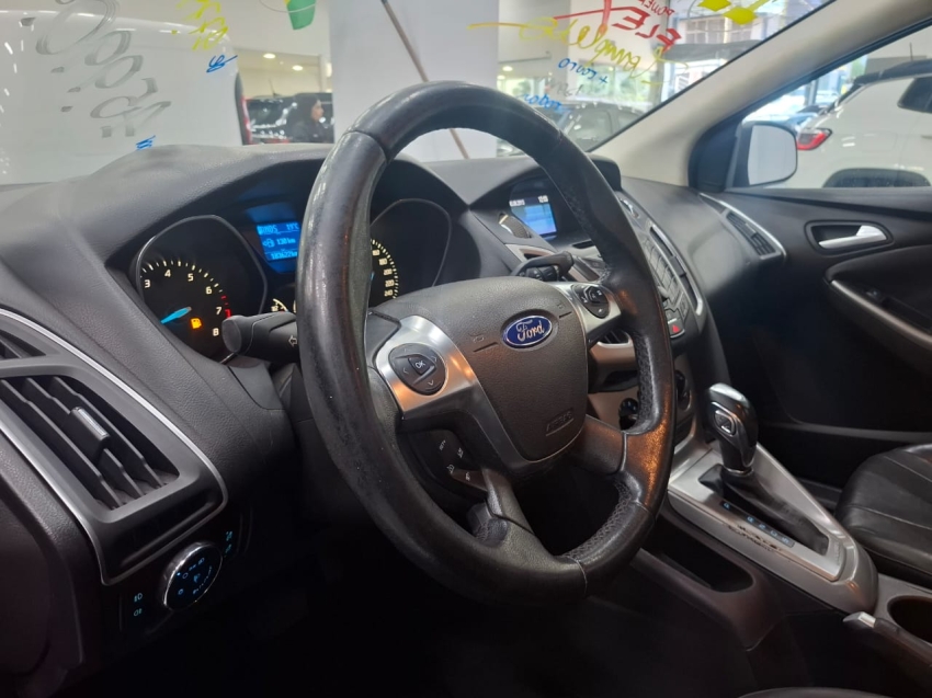 ford focus 2.0 se hatch 16v flex 4p auto automatico 2014