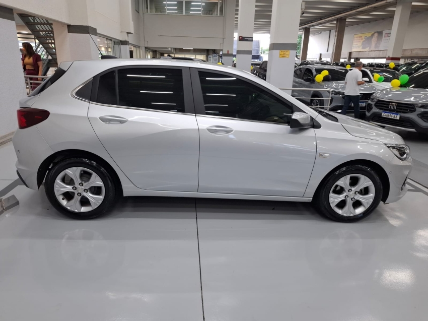 chevrolet onix 1.0 mpfi lt 8v flex 4p manual 1.4 automatico 2018 chevrolet onix 1.0 mpfi lt 8v flex 4p manual 1.4 automatico 2018
