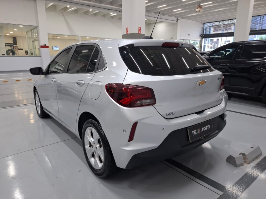 chevrolet onix 1.0 mpfi lt 8v flex 4p manual 1.4 automatico 2018 chevrolet onix 1.0 mpfi lt 8v flex 4p manual 1.4 automatico 2018