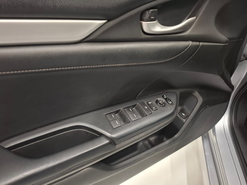 honda civic 2.0 16v flexone exl 4p cvt flex automatico 2017 honda civic 2.0 16v flexone exl 4p cvt flex automatico 2017