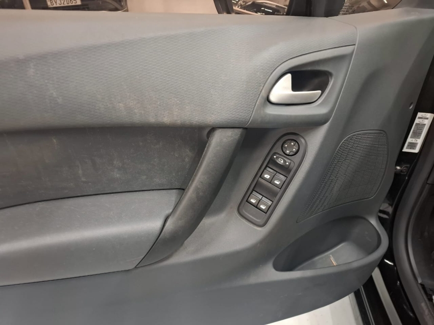 citroen c3 1.6 vti 120 flex attraction eat6 1.2 4p manual 2019 citroen c3 1.6 vti 120 flex attraction eat6 1.2 4p manual 2019