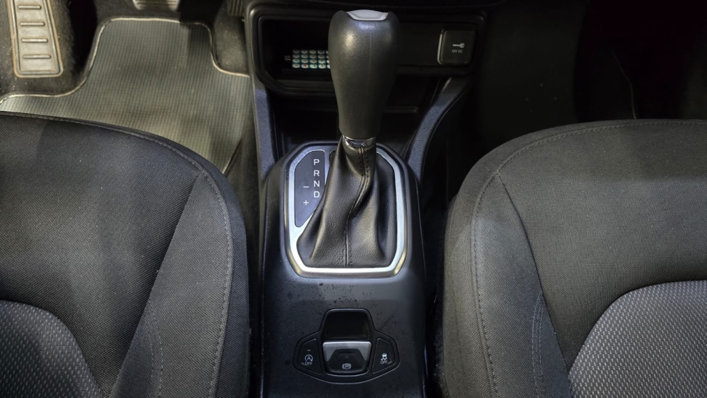 jeep renegade 1.8 16v flex 4p automatico 20208