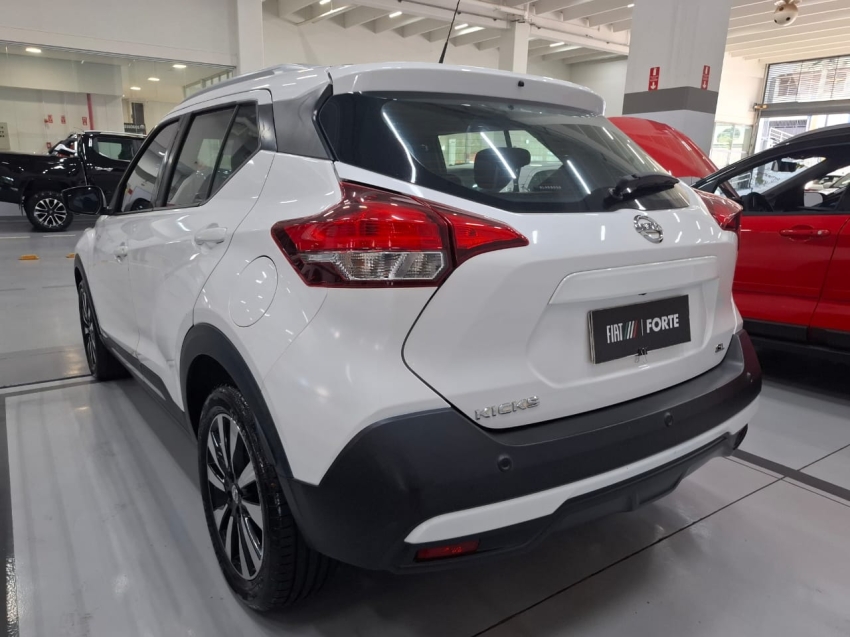 nissan kicks 1.6 16v flexstart sl 4p xtronic flex automatico 2017 nissan kicks 1.6 16v flexstart sl 4p xtronic flex automatico 2017