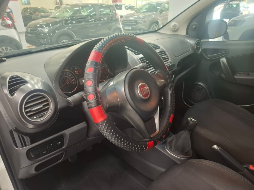 fiat grand siena 1.0 evo flex attractive manual 4p 2018 fiat grand siena 1.0 evo flex attractive manual 4p 2018