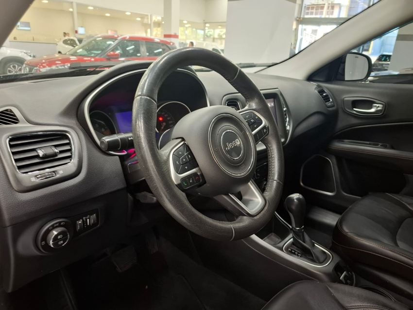 jeep compass 2.0 16v flex longitude automatico 4p 2018 jeep compass 2.0 16v flex longitude automatico 4p 2018