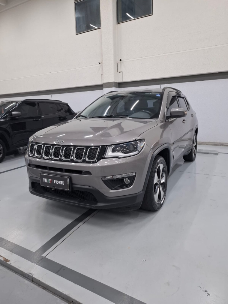 jeep compass 2.0 16v flex longitude automatico 4p 2018 jeep compass 2.0 16v flex longitude automatico 4p 2018