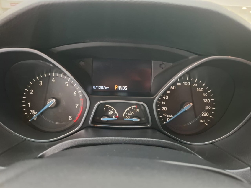 ford focus 2.0 se plus 16v flex 4p powershift automatico 2018 ford focus 2.0 se plus 16v flex 4p powershift automatico 2018