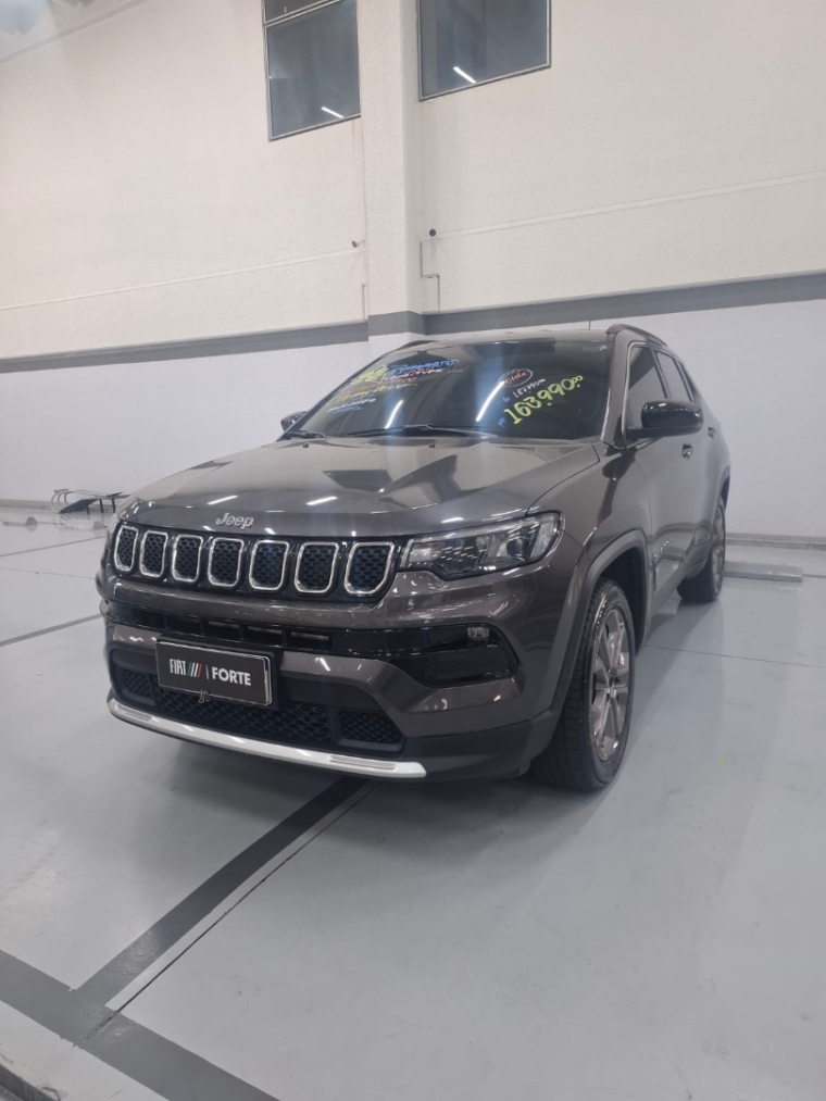 jeep compass 1.3 t270 turbo flex longitude at6 4p automatico 2024 jeep compass 1.3 t270 turbo flex longitude at6 4p automatico 2024