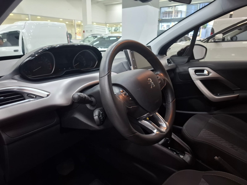 peugeot 208 1.6 griffe 16v flex 4p automatico manual 2019 peugeot 208 1.6 griffe 16v flex 4p automatico manual 2019