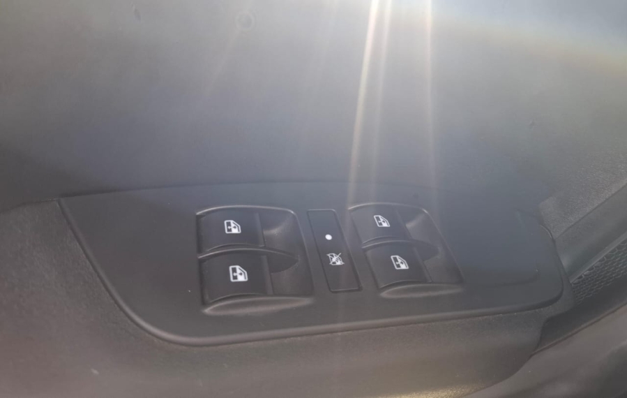 fiat cronos 1.3 firefly flex drive cvt 4p automatico 2024 fiat cronos 1.3 firefly flex drive cvt 4p automatico 2024
