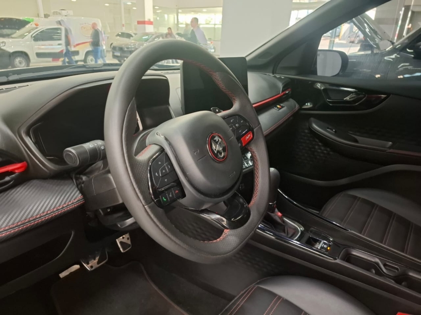 fiat fastback 1.3 turbo 270 flex abarth at6 4p automatico 2024 fiat fastback 1.3 turbo 270 flex abarth at6 4p automatico 2024