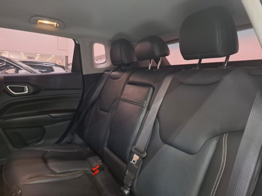 jeep compass 1.3 t270 turbo flex longitude at6 4p automatico 2023 jeep compass 1.3 t270 turbo flex longitude at6 4p automatico 2023