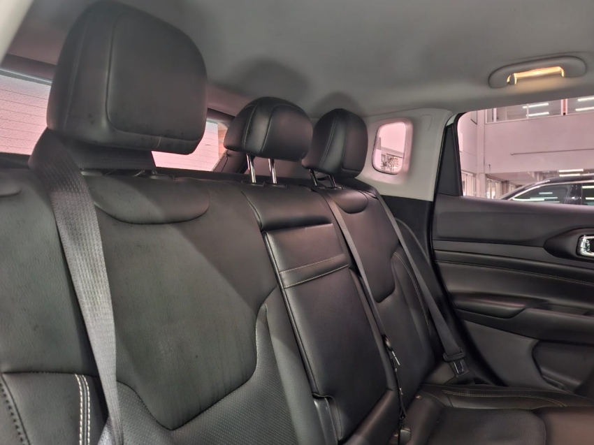 jeep compass 1.3 t270 turbo flex longitude at6 4p automatico 2023 jeep compass 1.3 t270 turbo flex longitude at6 4p automatico 2023