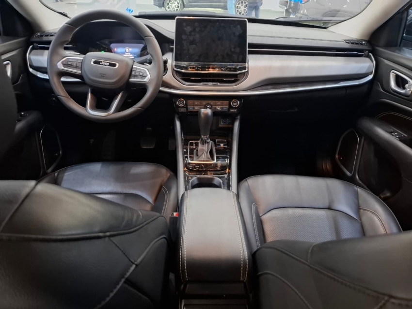jeep compass 1.3 t270 turbo flex longitude at6 4p automatico 2023 jeep compass 1.3 t270 turbo flex longitude at6 4p automatico 2023
