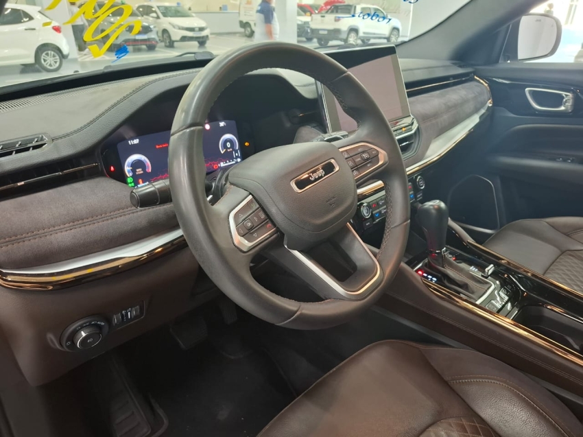 jeep commander 2.0 td380 turbo diesel overland at9 4p automatico 2022