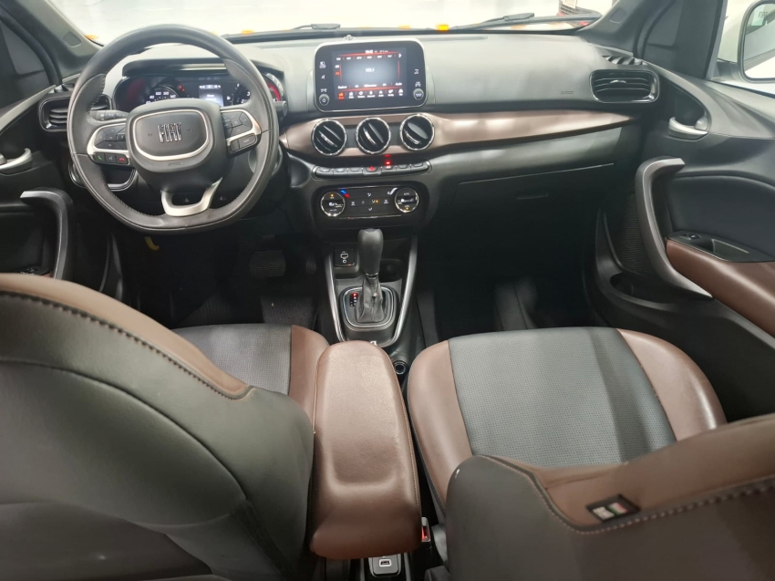 fiat cronos 1.3 firefly flex precision cvt 4p automatico 2023 fiat cronos 1.3 firefly flex precision cvt 4p automatico 2023