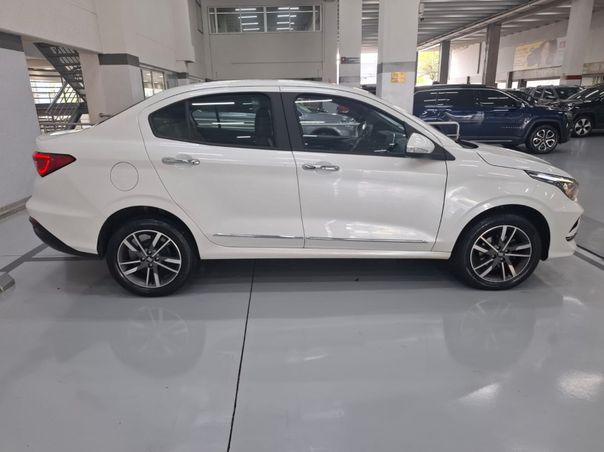fiat cronos 1.3 firefly flex precision cvt 4p automatico 2023 fiat cronos 1.3 firefly flex precision cvt 4p automatico 2023