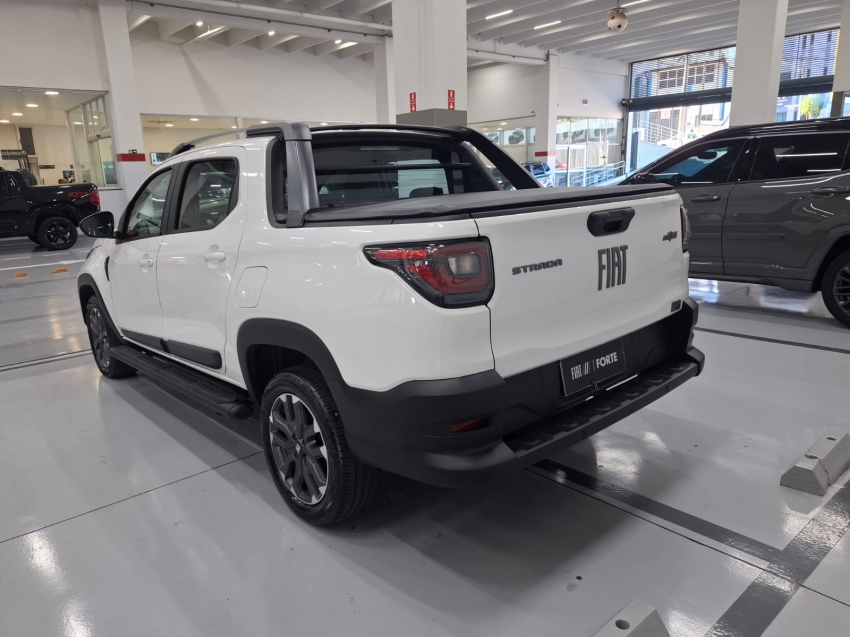 fiat strada 1.0 turbo 200 flex ultra cd cvt 4p automatico 2024 fiat strada 1.0 turbo 200 flex ultra cd cvt 4p automatico 2024