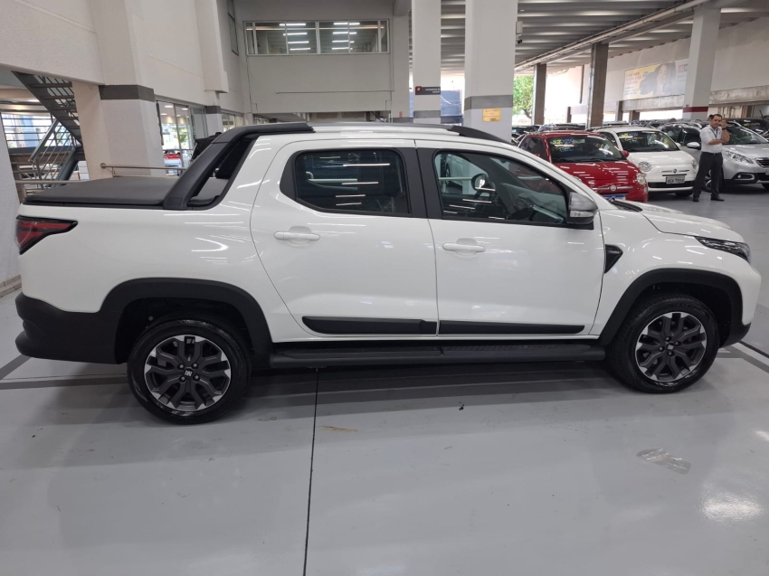 fiat strada 1.0 turbo 200 flex ultra cd cvt 4p automatico 2024 fiat strada 1.0 turbo 200 flex ultra cd cvt 4p automatico 2024
