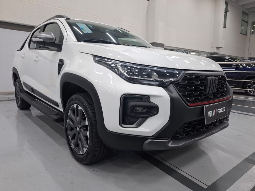 fiat strada 1.0 turbo 200 flex ultra cd cvt 4p automatico 2024 fiat strada 1.0 turbo 200 flex ultra cd cvt 4p automatico 2024