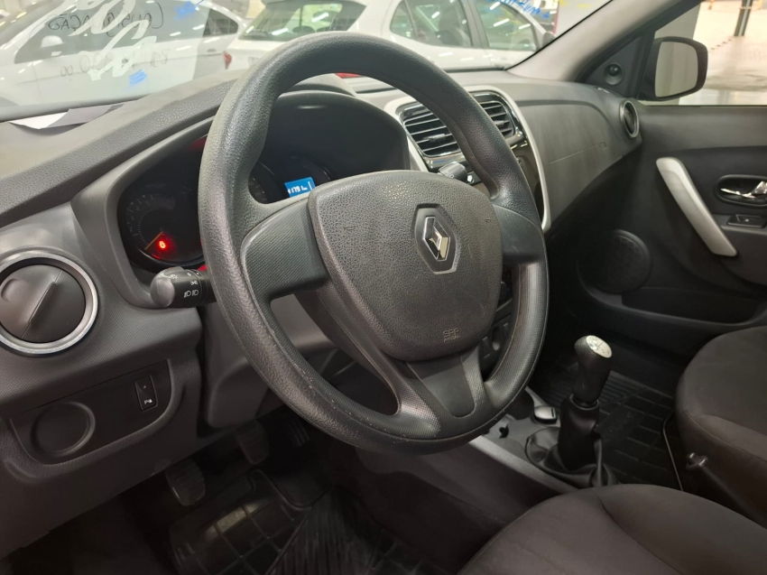 renault sandero 1.0 expression 16v flex 4p manual automatico 2015 renault sandero 1.0 expression 16v flex 4p manual automatico 2015