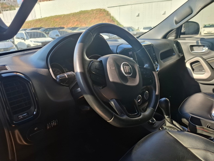 fiat toro 2.0 16v turbo diesel ultra 4wd at9 4p automatico 2021 fiat toro 2.0 16v turbo diesel ultra 4wd at9 4p automatico 2021