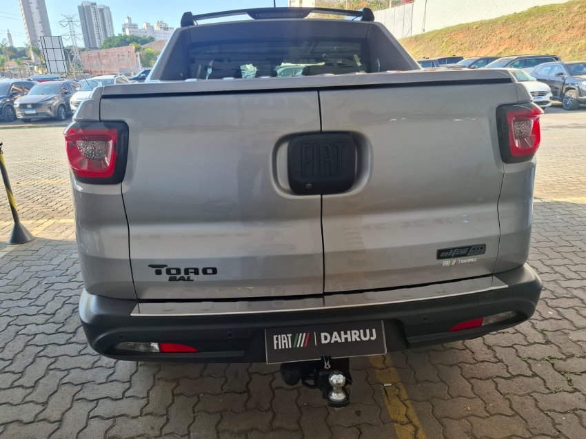 fiat toro 2.0 16v turbo diesel ultra 4wd at9 4p automatico 2021 fiat toro 2.0 16v turbo diesel ultra 4wd at9 4p automatico 2021