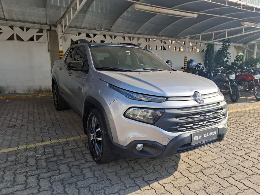 fiat toro 2.0 16v turbo diesel ultra 4wd at9 4p automatico 2021 fiat toro 2.0 16v turbo diesel ultra 4wd at9 4p automatico 2021