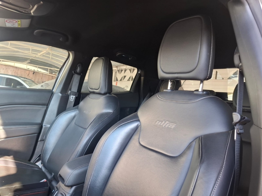 fiat toro 2.0 16v turbo diesel ultra 4wd at9 4p automatico 2021 fiat toro 2.0 16v turbo diesel ultra 4wd at9 4p automatico 2021