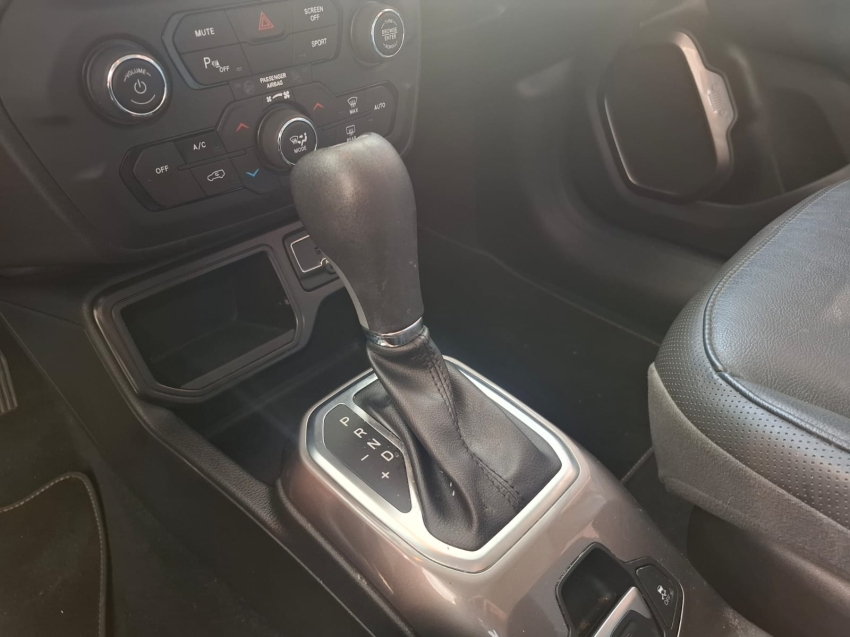 jeep renegade 1.8 16v flex limited 4p automatico 2019 jeep renegade 1.8 16v flex limited 4p automatico 2019