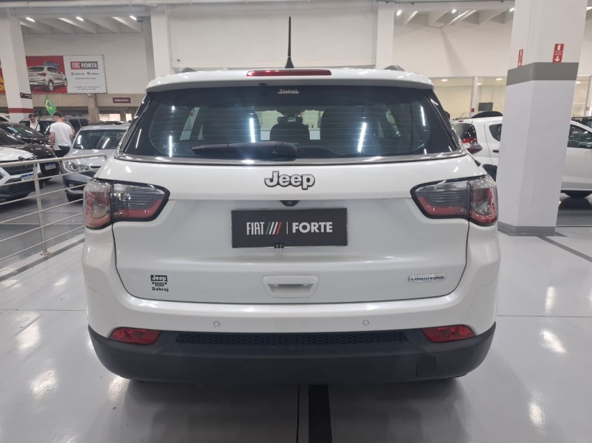 jeep compass 2.0 16v flex longitude automatico 4p 2017 jeep compass 2.0 16v flex longitude automatico 4p 2017