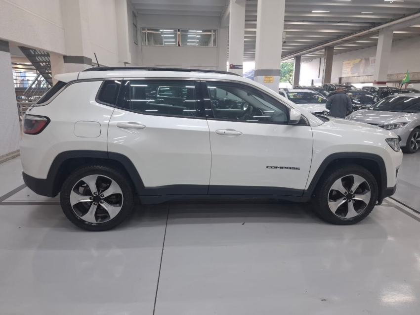 jeep compass 2.0 16v flex longitude automatico 4p 2017 jeep compass 2.0 16v flex longitude automatico 4p 2017
