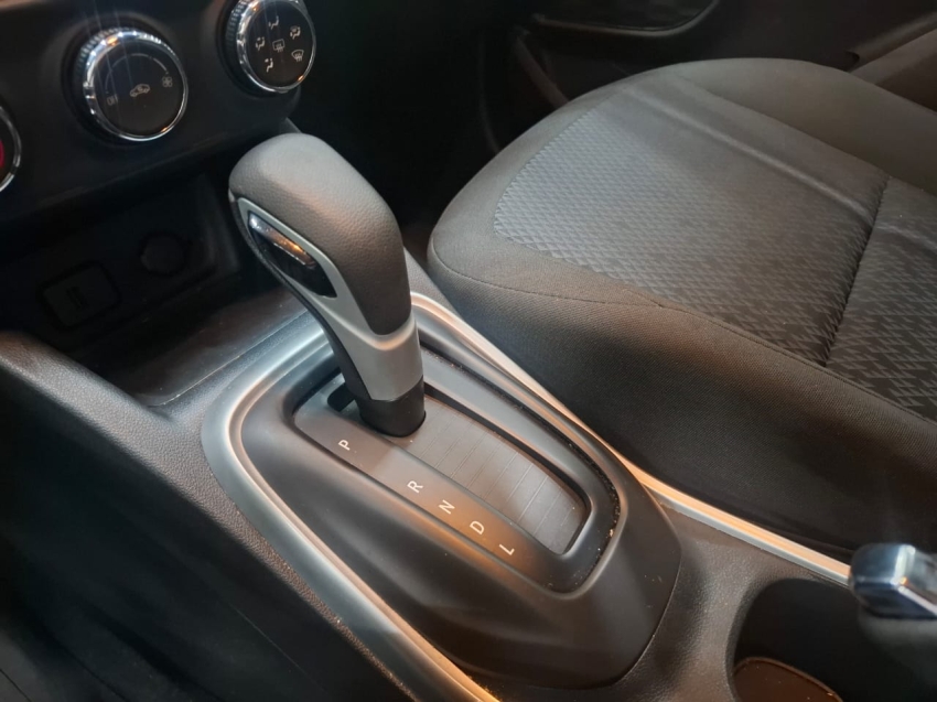 chevrolet tracker 1.0 turbo flex automatico 4p 2021 chevrolet tracker 1.0 turbo flex automatico 4p 2021